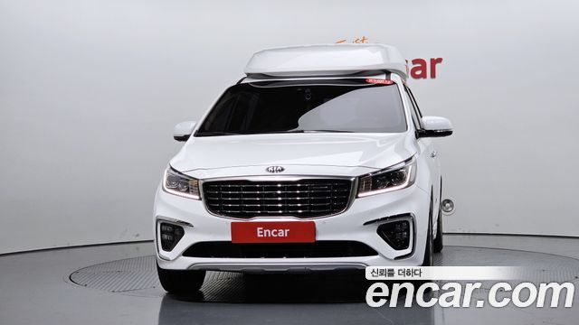 Kia Carnival Gasoline 7-Seater Hi-Limousine President — пробег 47 445 км — фото 3 из 5