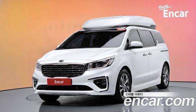 Kia Carnival Gasoline 7-Seater Hi-Limousine President — пробег 47 445 км — фото 1 из 5