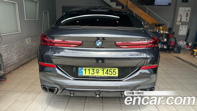 BMW X6 M60i — пробег 30 000 км — фото 2 из 5