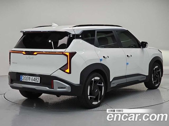 Kia Seltos Gasoline 1.6T 2WD Signature — пробег 6 500 км — фото 4 из 5