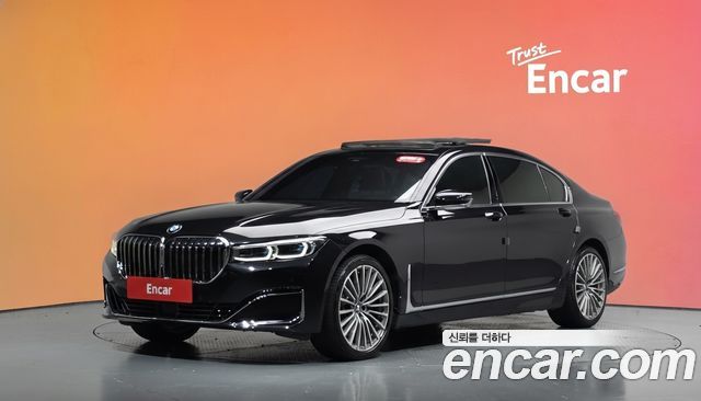 BMW 7-Series 740Li xDrive Design Pure Excellence — пробег 182 400 км — фото 1 из 5