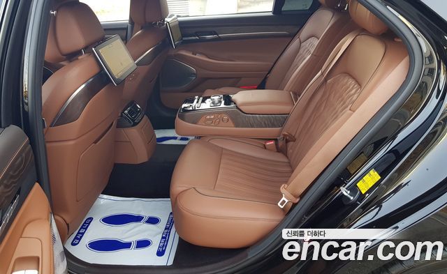 Genesis G90 из Кореи Encar