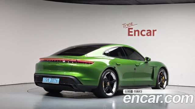 Porsche Taycan из Кореи Encar