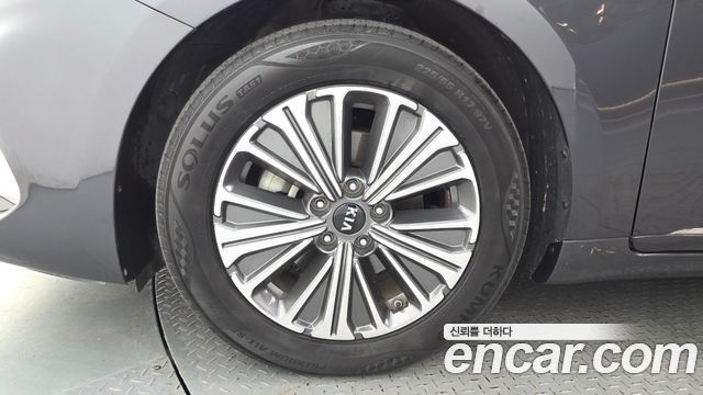 Kia K7 из Кореи Encar