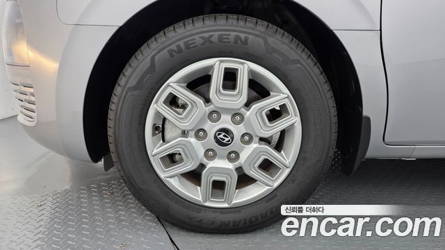 Hyundai Staria из Кореи Encar