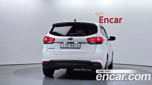 Kia Carens 2.0 LPi Prestige — пробег 144 610 км — фото 4 из 5