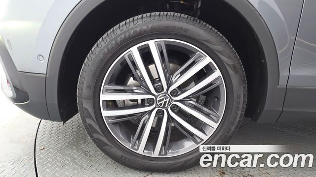 Volkswagen Tiguan 2.0 TDI Prestige — пробег 57 436 км — фото 5 из 5