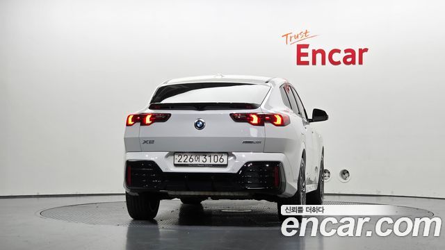 BMW X2 (F39) xDrive 20i M Sport — пробег 17 281 км — фото 4 из 5