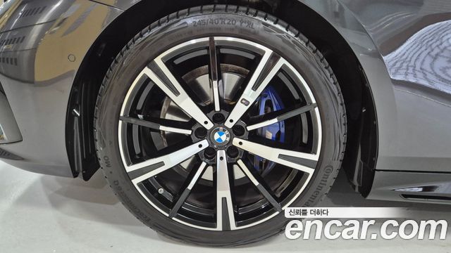 BMW 5-Series 530i xDrive M Sport — пробег 32 030 км — фото 5 из 5