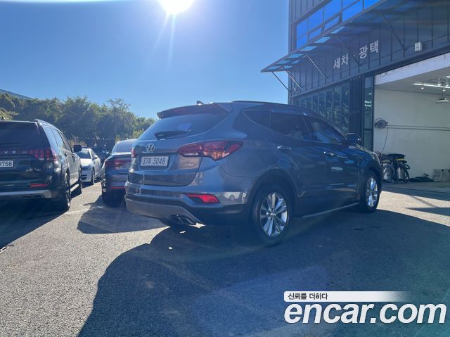 Hyundai Santafe Diesel 2.0 2WD Value Plus — пробег 131 759 км — фото 2 из 5