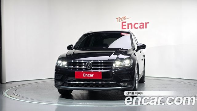 Volkswagen Tiguan 2.0 TDI Premium — пробег 116 722 км — фото 3 из 5