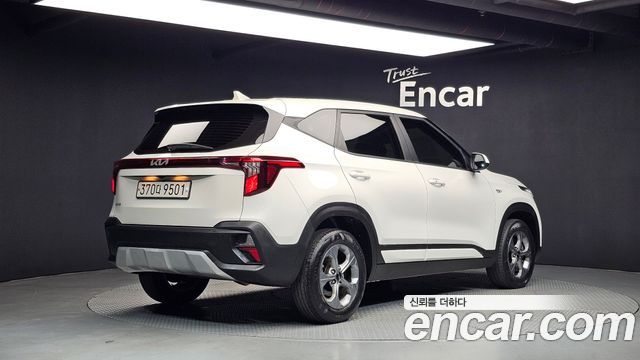 Kia Seltos из Кореи Encar