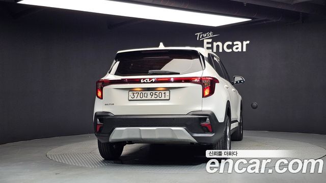 Kia Seltos из Кореи Encar
