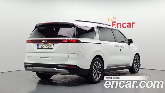 Kia Carnival Diesel 9-Seater Signature — пробег 110 715 км — фото 2 из 5