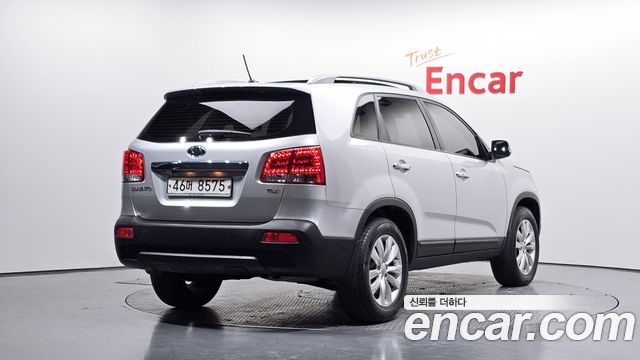 Kia Sorento Diesel 2.0 2WD TLX High-Deluxe — пробег 157 187 км — фото 2 из 5