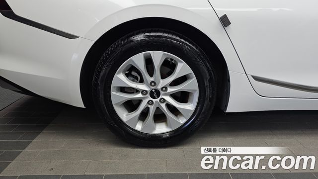 Kia K8 из Кореи Encar