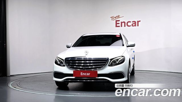 Mercedes-Benz E-Class из Кореи Encar