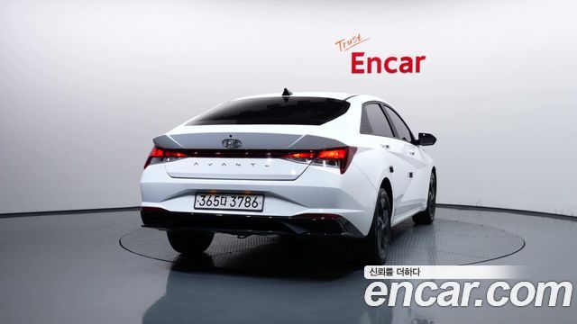 Hyundai AVANTE из Кореи Encar