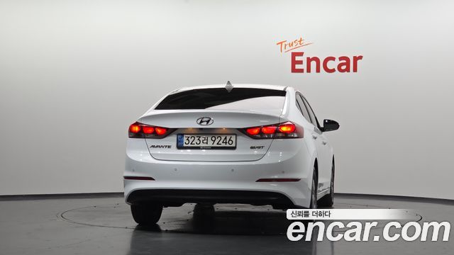 Hyundai AVANTE из Кореи Encar