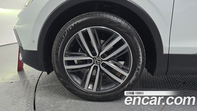 Volkswagen Tiguan 2.0 TDI Prestige — пробег 35 861 км — фото 5 из 5