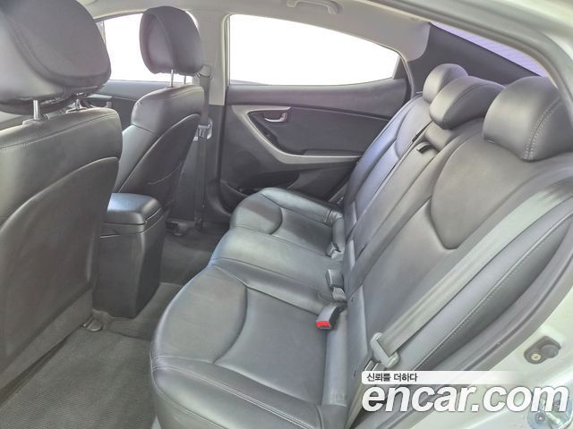 Hyundai AVANTE M16 GDI Luxury — пробег 88 755 км — фото 5 из 5