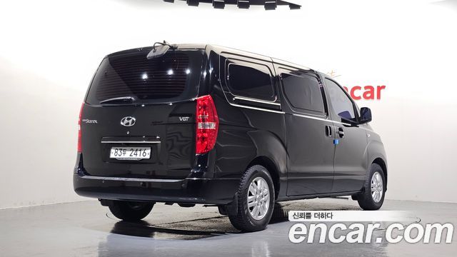 Hyundai Starex Van 3-Seater Smart — пробег 198 574 км — фото 2 из 5