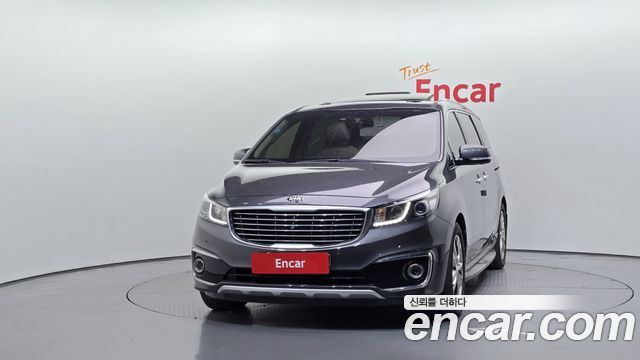 Kia Carnival 7-seater Limousine President — пробег 104 635 км — фото 3 из 5