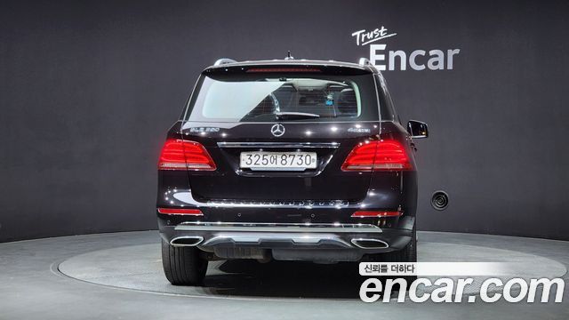 Mercedes-Benz GLE-Class GLE250 d 4MATIC — пробег 180 111 км — фото 4 из 5