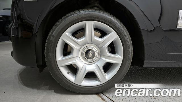 Rolls-Royce Ghost из Кореи Encar
