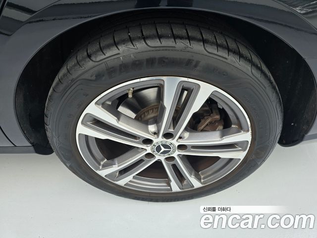 Mercedes-Benz E-Class E350 4MATIC Avantgarde — пробег 34 800 км — фото 5 из 5