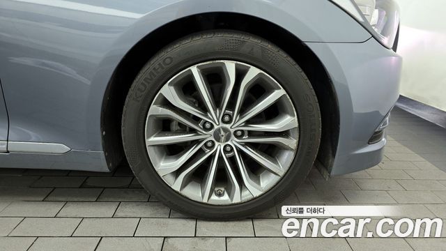Hyundai Genesis из Кореи Encar