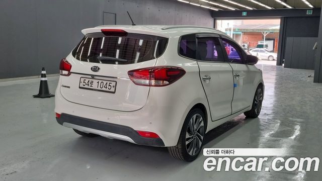 Kia Carens из Кореи Encar