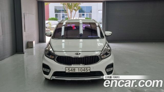 Kia Carens из Кореи Encar