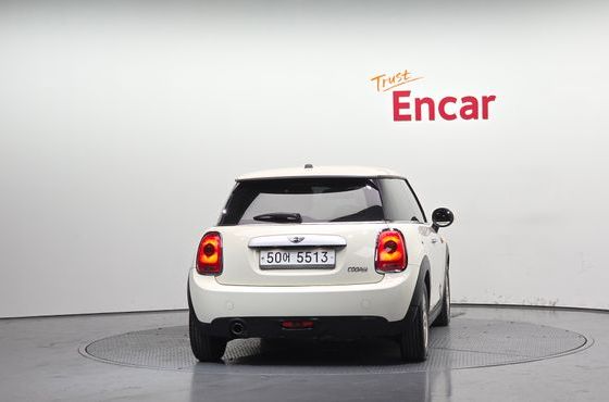 Mini Cooper Standard Third Generation — пробег 114 761 км — фото 4 из 5