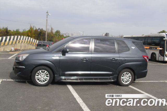 Ssangyong KORANDO 4WD LT 11-seater — пробег 153 446 км — фото 2 из 5