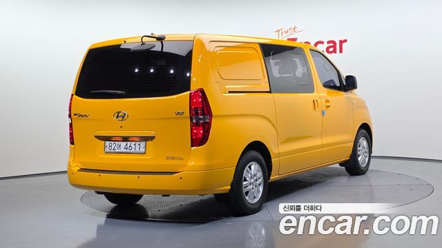 Hyundai Starex из Кореи Encar