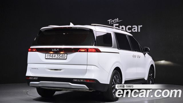Kia Carnival 9-Seater Prestige — пробег 36 900 км — фото 2 из 5