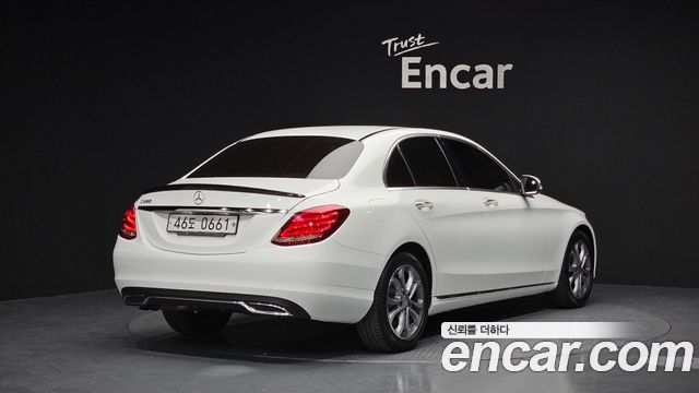 Mercedes-Benz C-Class из Кореи Encar