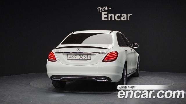Mercedes-Benz C-Class из Кореи Encar
