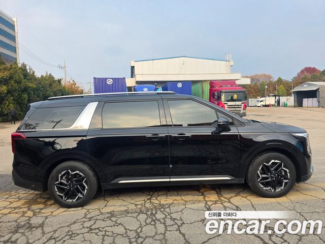 Kia Carnival Gasoline 9-Seater Noblesse — пробег 15 257 км — фото 4 из 5