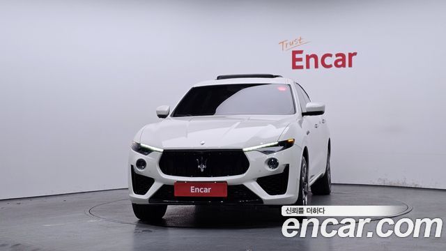 Maserati Levante 3.0 AWD GranSport — пробег 24 773 км — фото 3 из 5