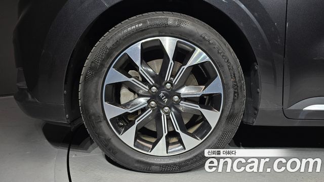 Kia Carnival 9-Seater Noblesse — пробег 35 752 км — фото 5 из 5