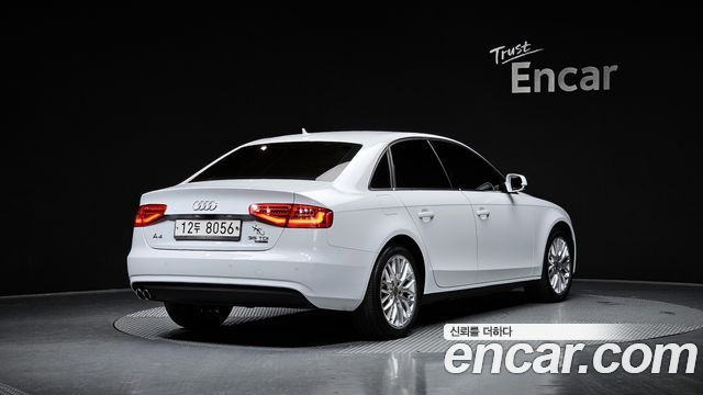 Audi A4 35 TDI Quattro Comfort Edition B8 — пробег 89 792 км — фото 2 из 5