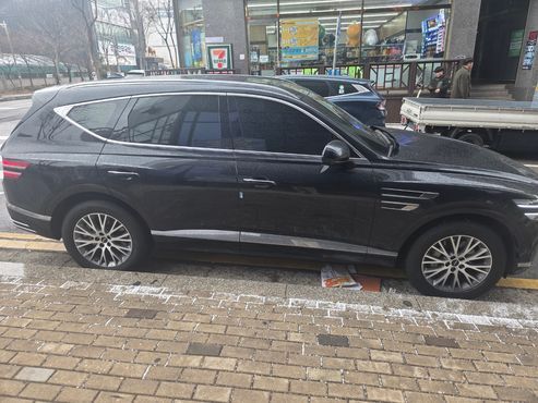 Genesis GV80 2.5T Gasoline AWD — пробег 15 800 км — фото 3 из 5