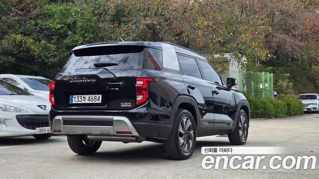Ssangyong Torres HEV 1.5 2WD T7 — пробег 8 500 км — фото 2 из 5