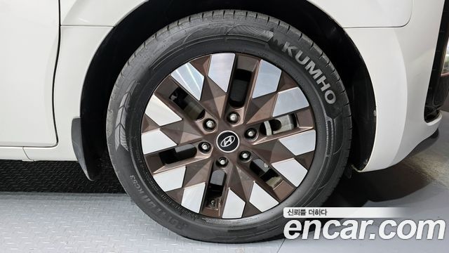 Hyundai Staria из Кореи Encar