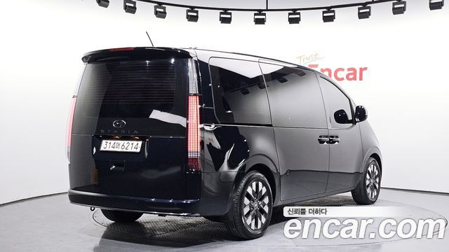 Hyundai Staria из Кореи Encar
