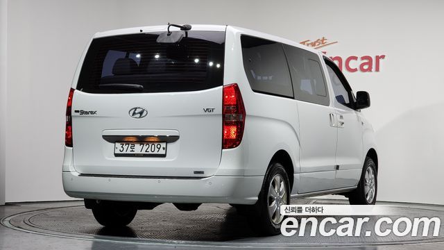 Hyundai Starex 4WD Urban 9-Seater Premium — пробег 76 412 км — фото 2 из 5