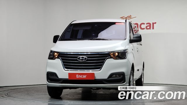 Hyundai Starex 4WD Urban 9-Seater Premium — пробег 76 412 км — фото 3 из 5