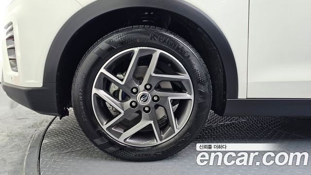 Ssangyong TIBOLI из Кореи Encar